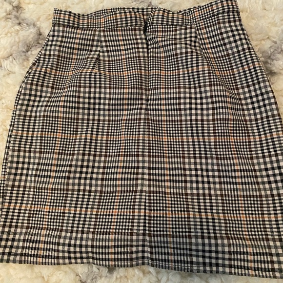 NASTY GAL - Just Checkin In High Waisted Mini Skirt, Sand, Size 4 US - Picture 2 of 4